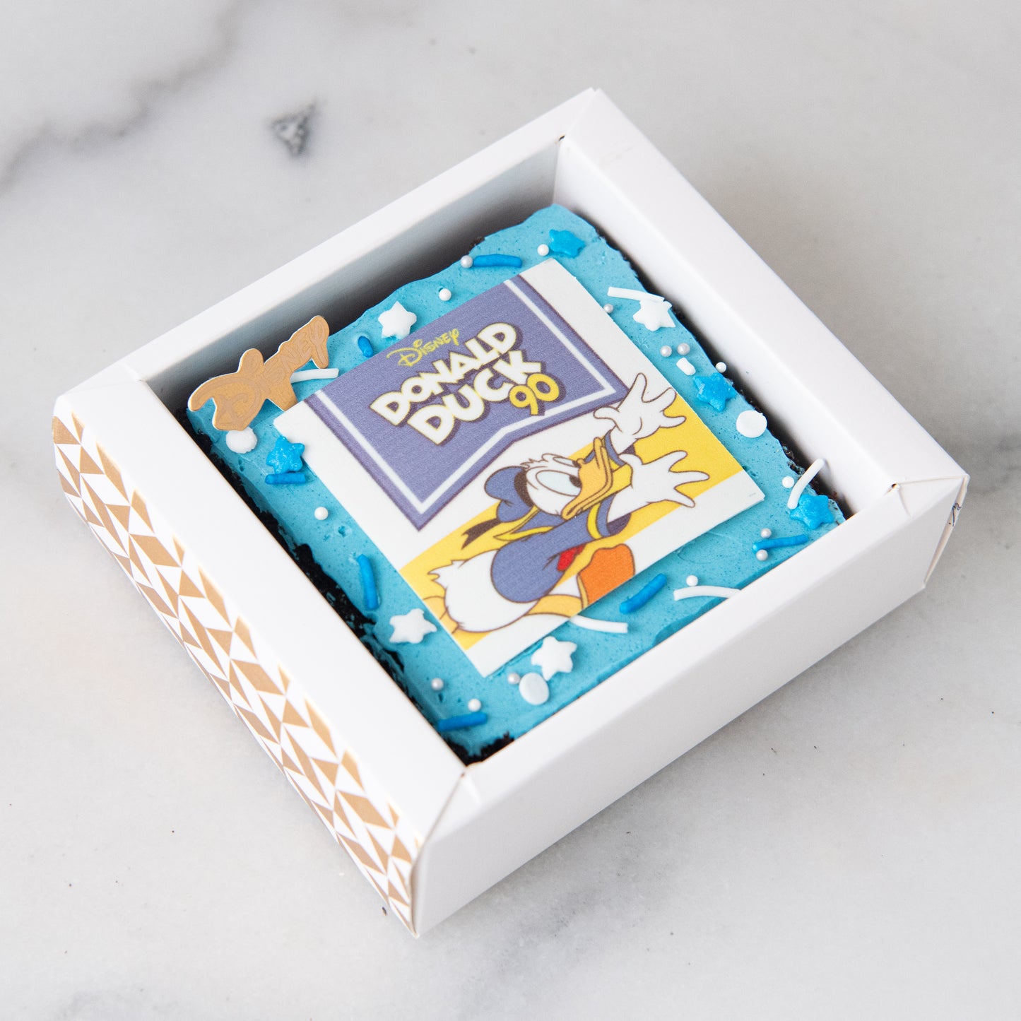 Disney Donald Petite Brownie 8x8 | (U.P $20.80)