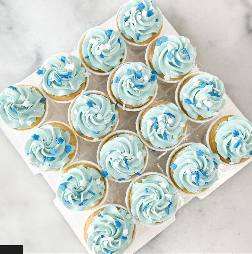 Pastel Blue Mini Cupcakes 16 pcs Set | (U.P $68.80)