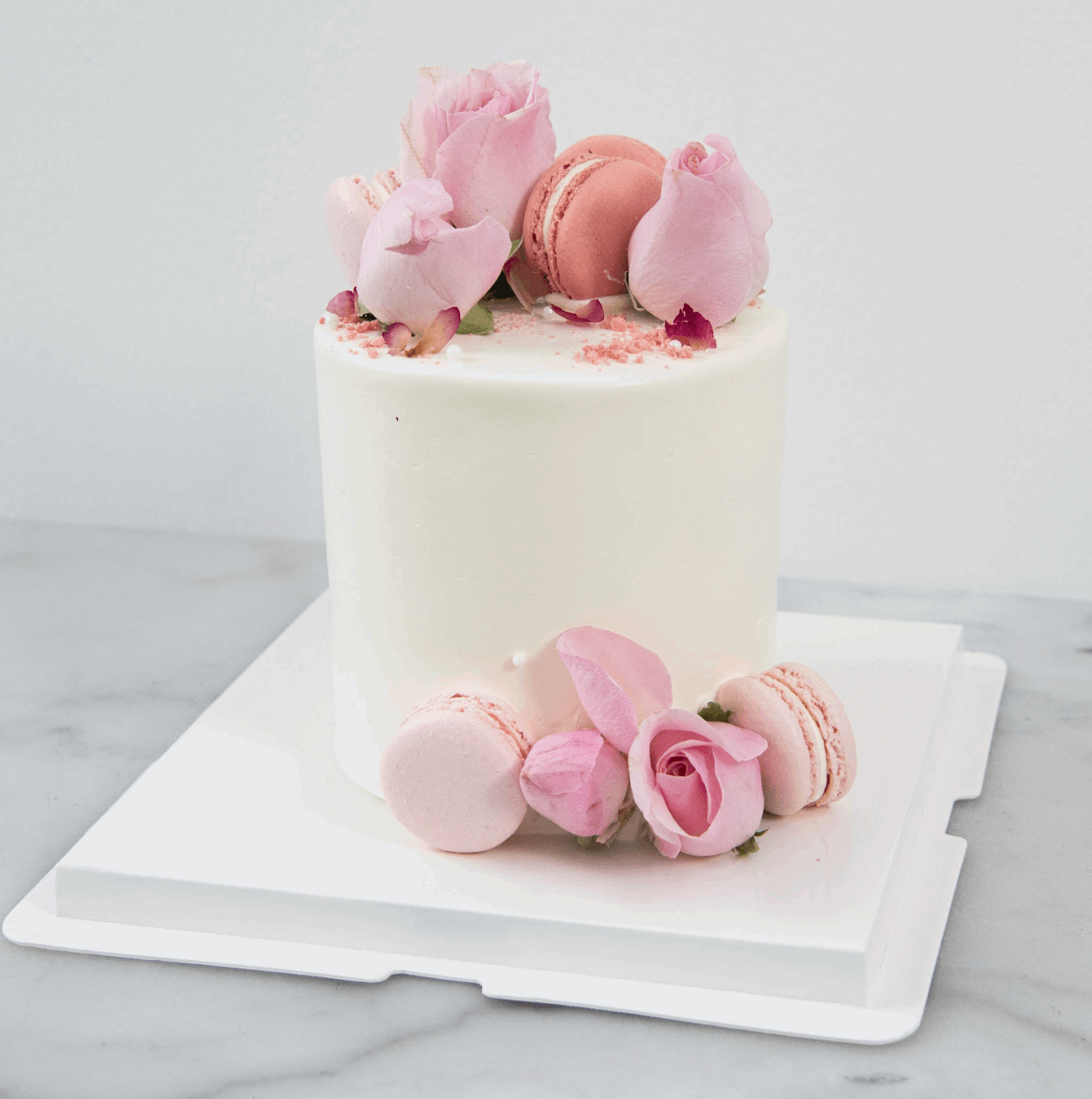 Customized Cake - Roses & Garden