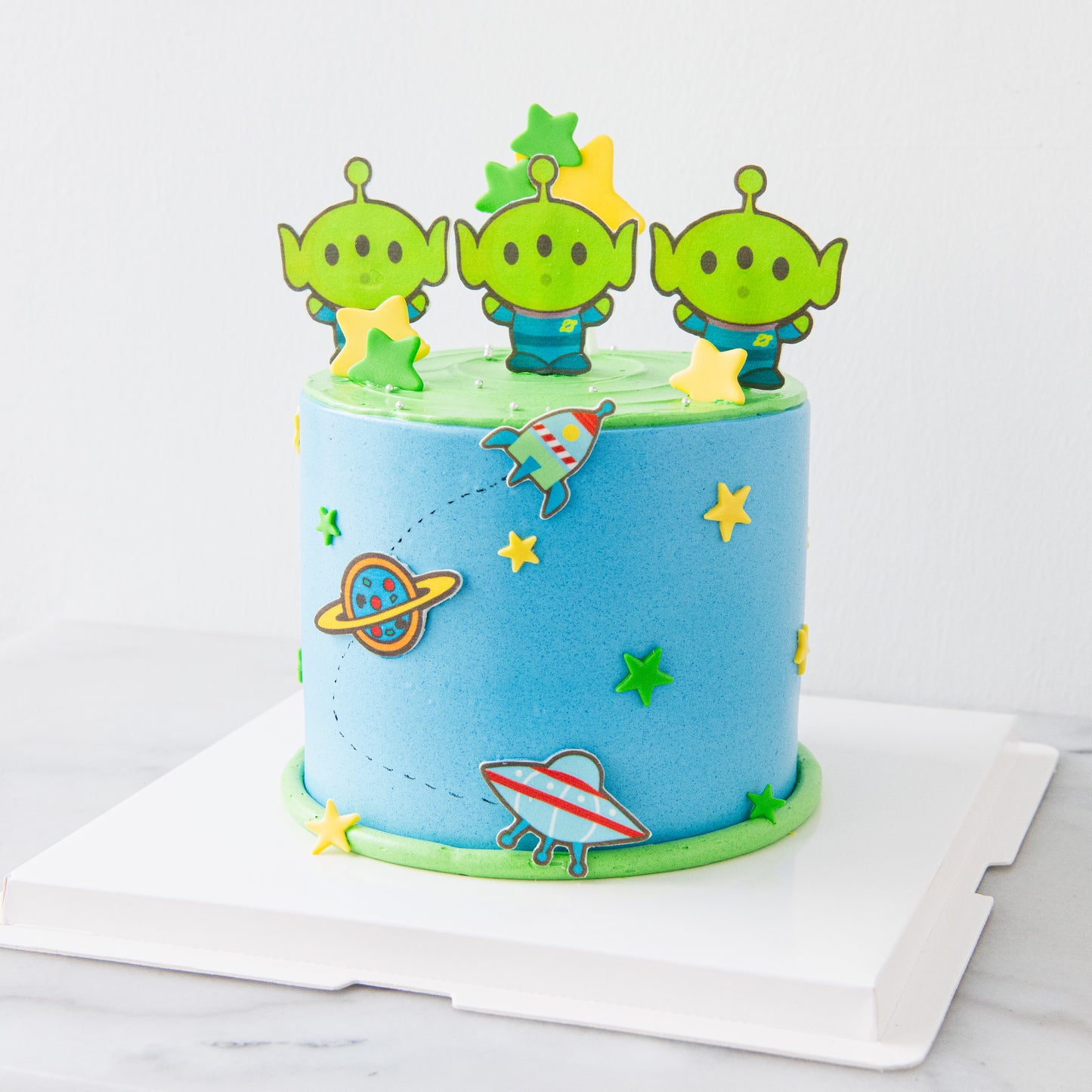 Disney Pixar Toy Story Aliens Cake 6'' | $158 Nett