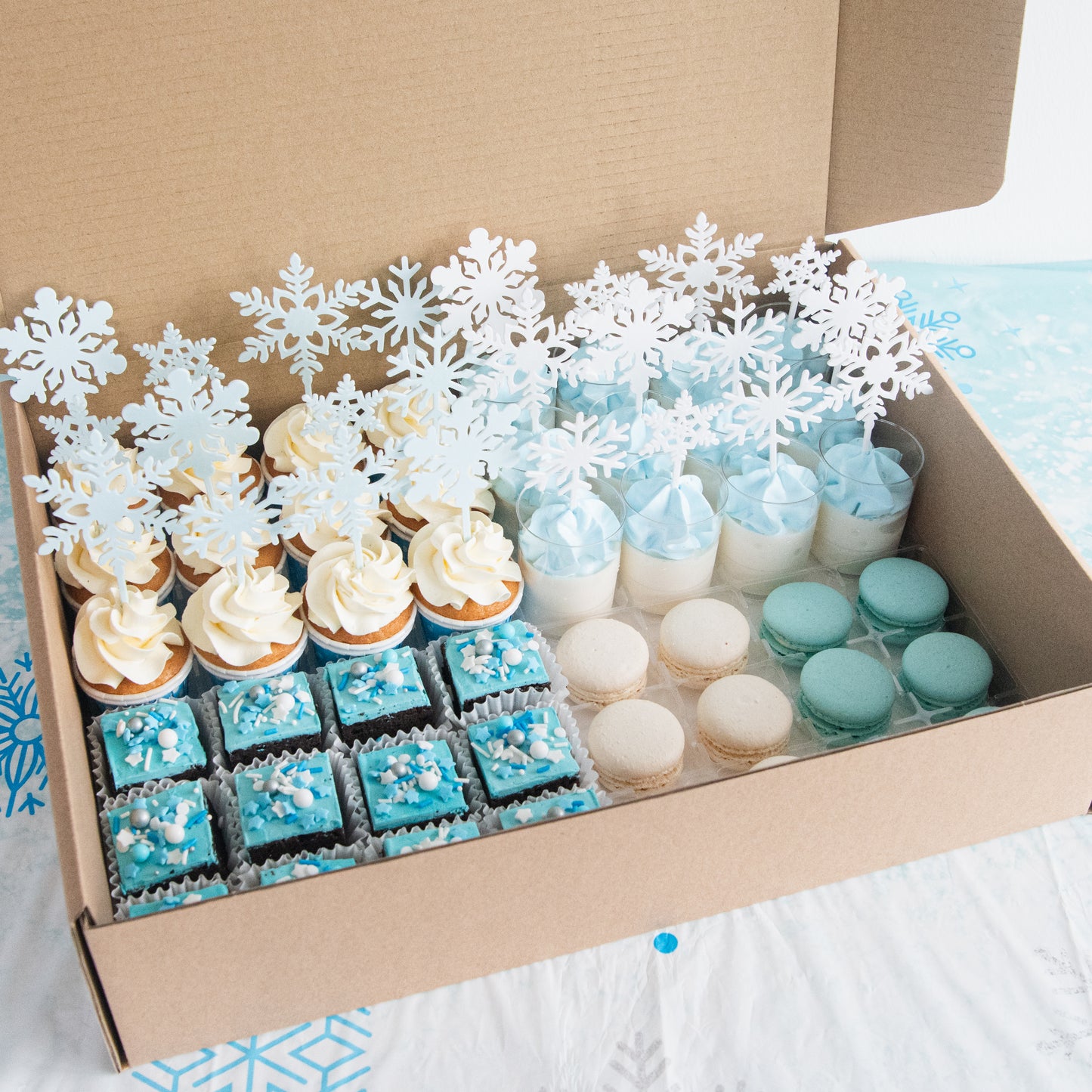 Snowflake Sweet Party Set | $138 Nett