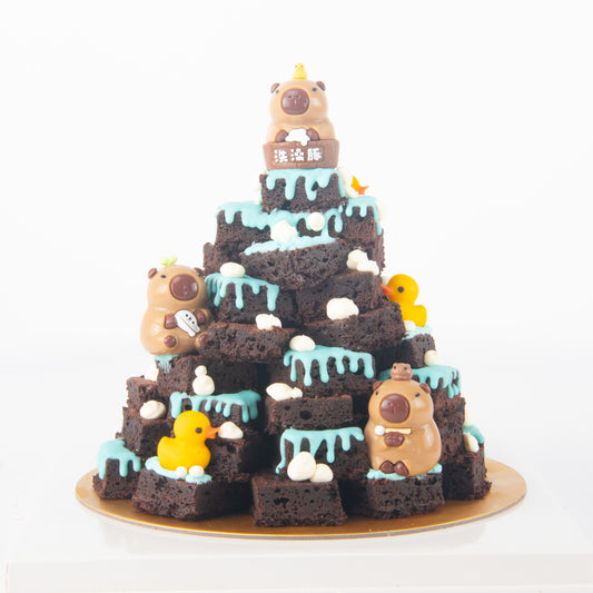 Capybara Brownie Tower In Gift Box | (U.P $228.00)