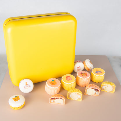 Happy Mid Autumn | Disney Winnie The Pooh and Friends Snowskin Mooncake 4+4pcs Set ($48.80 each) | FREE Winnie The Pooh Tote Bag | (U.P $158.00)