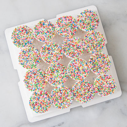 16pcs Viral Dot Cupcake In Gift Box | $48.80 Nett