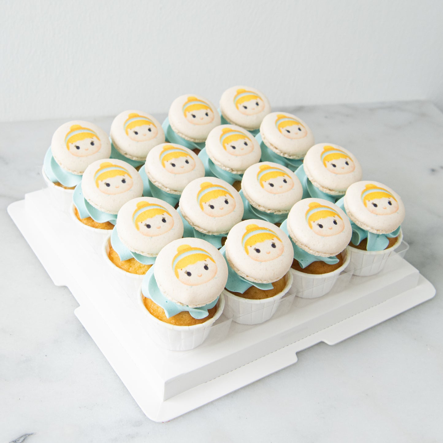 Disney Princess Cinderella 16pcs Cupcake | u.p $88.80