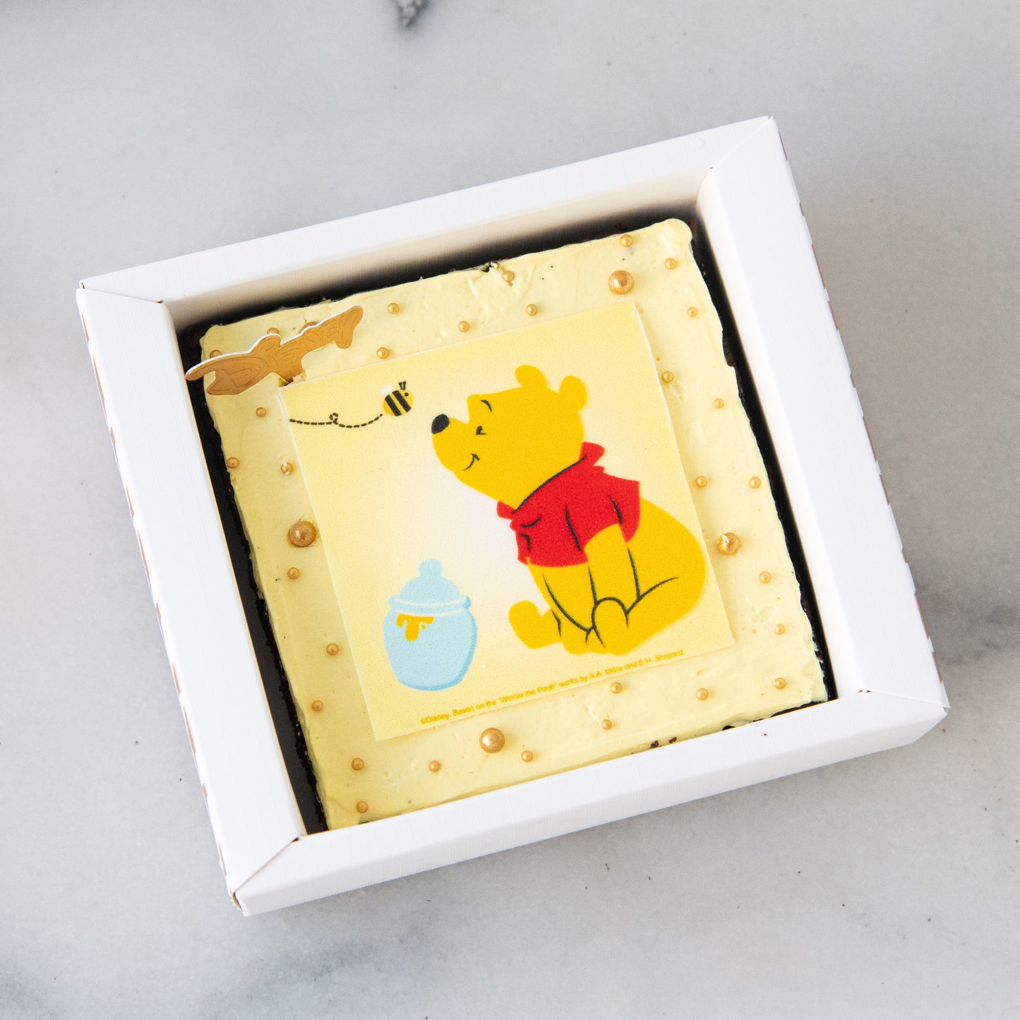 Disney Winnie The Pooh Petite Brownie 8x8 | (U.P $20.80)