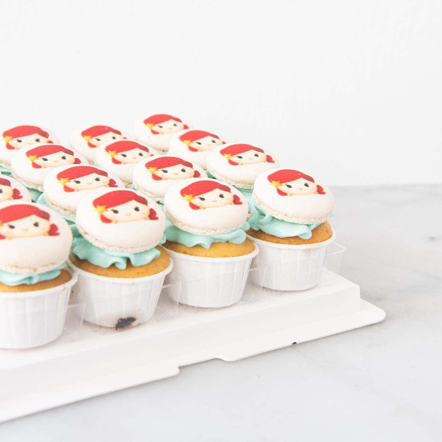 Disney Princess Ariel 16pcs Cupcake | u.p $88.80
