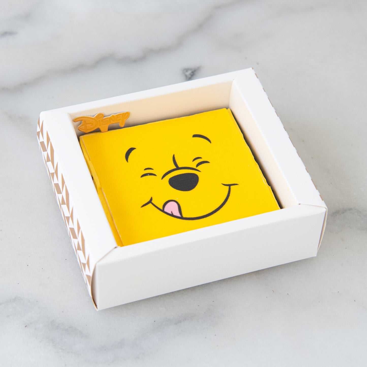 Disney Winnie The Pooh Face Petite Brownie 8x8 | (U.P $20.80)