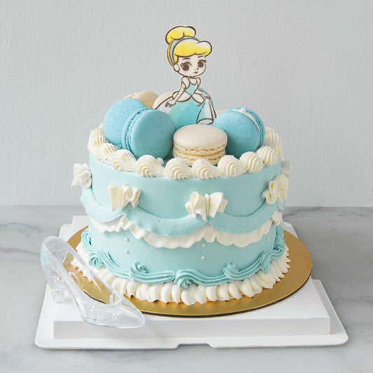 Disney Princess Cinderella Cake 6'' | (U.P $228.00)