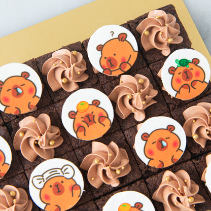20pcs Capybara Brownie Dessert Box |($51.80 Nett)