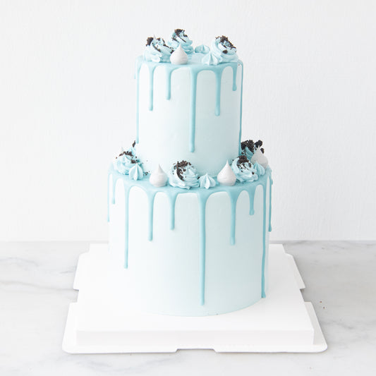 2-Tiers Cookies and Cream Cake with 9pcs Macaron (Customised Pre order 3 days in advance)