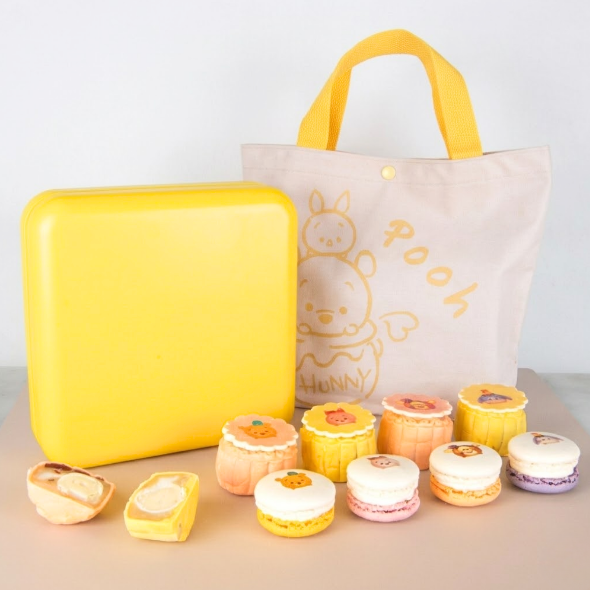 Happy Mid Autumn | Disney Winnie The Pooh and Friends Snowskin Mooncake 4+4pcs Set ($48.80 each) | FREE Winnie The Pooh Tote Bag | (U.P $158.00)