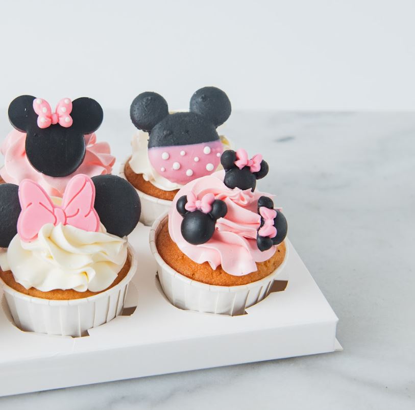 🔥8.8 SALE🔥| Disney Minnie 6pcs Cupcake Set | NOW FOR ONLY $37.80 (U.P $65.80)