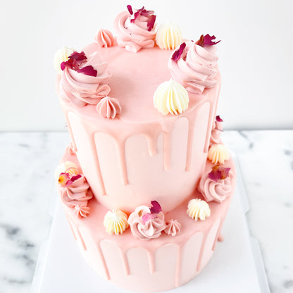 2-Tiers Lychee Rose Cake with 9pcs Macaron (Customised Pre order 3 days in advance)