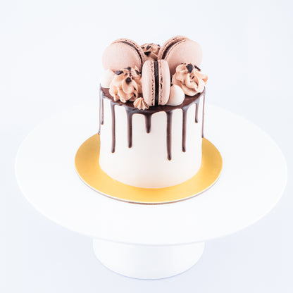 Chocolate Truffle Cake Petite   | Including 3 pcs Macarons | (U.P $60.00)