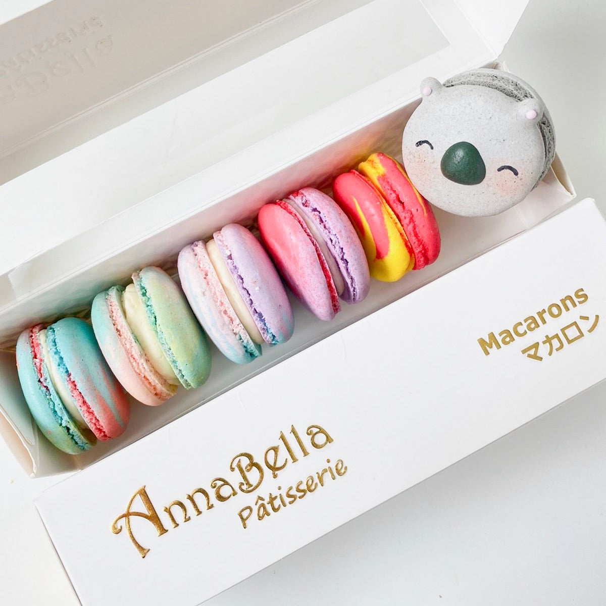 6PCS Macarons in Gift Box (Marvelous 1) | (U.P $30.90)
