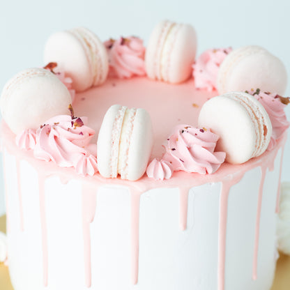 Lychee Rose Cake Upsize (Including  6 pcs macarons)| U.P $80.00