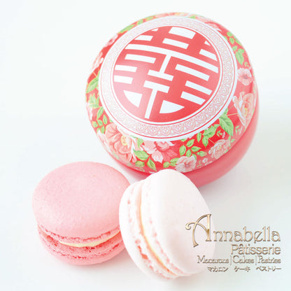 Wedding Door-Gift | 2pcs Macarons in Round Tin "Xi" Box & Paper Bag